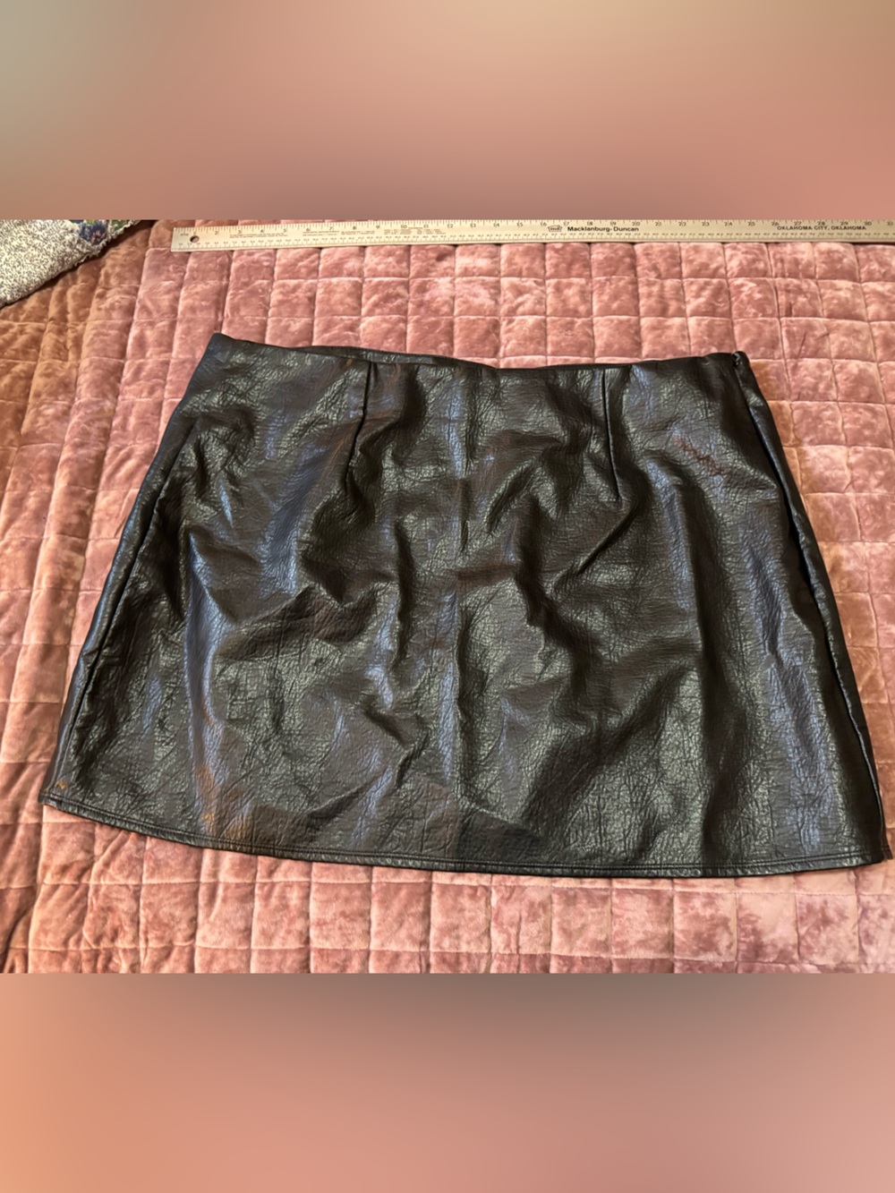 Old Navy Black Faux Leather Mini Skirt Women’s 2X Plus Size